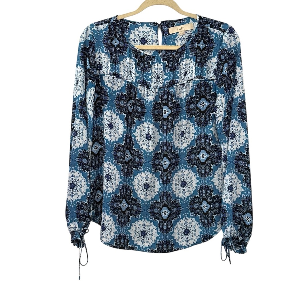 LOFT XS Blue White Black Medallion Print Long Sleeve Blouse Boho Top